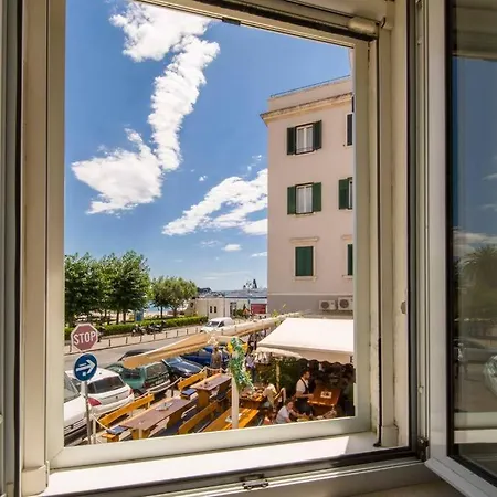 Center With Sea View Apartamento Split