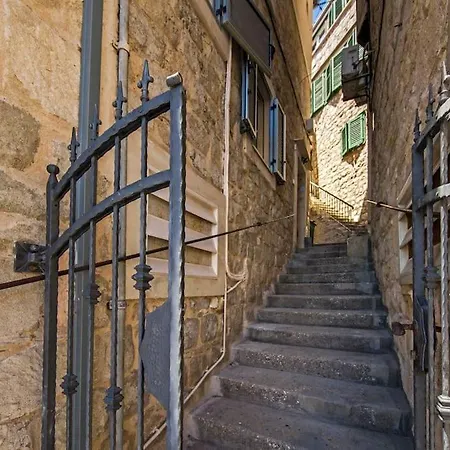Center With Sea View Apartamento Split